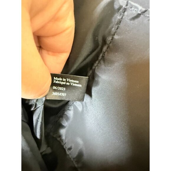 Victoria’s Secret Red & Black Tartan Plaid Tote Bag - Retired EUC - Picture 7 of 11